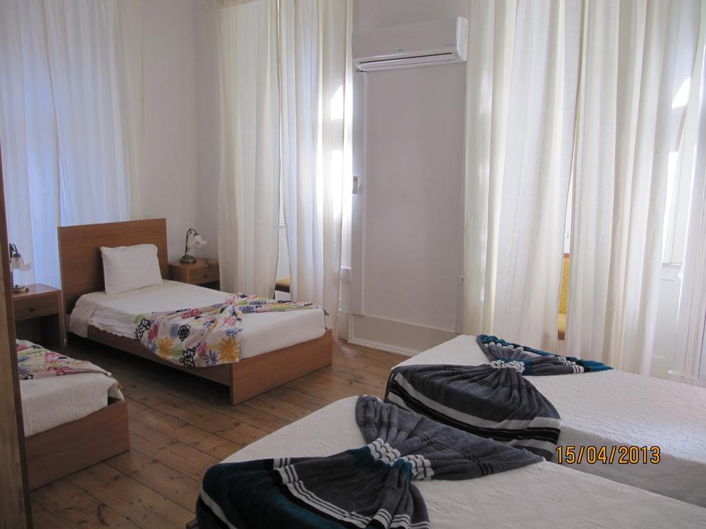 Go Hostel Lisboa Værelse billede