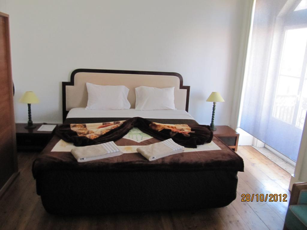 Go Hostel Lisboa Værelse billede