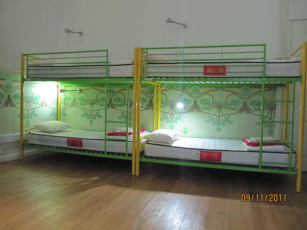 Go Hostel Lisboa Værelse billede